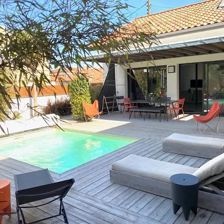 Classee 5 Etoiles 200m De La Piscine Chauffee 5 Velos Villa